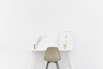 minimal office