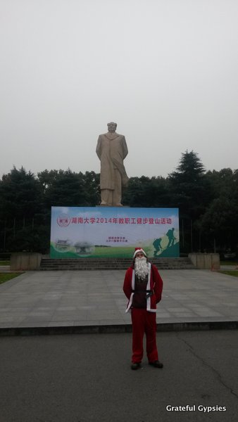 Santa and Mao