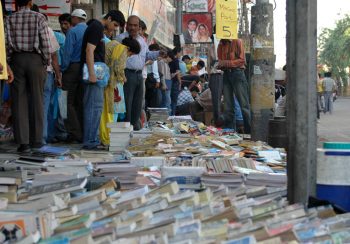 Sunday Book Market of Delhi