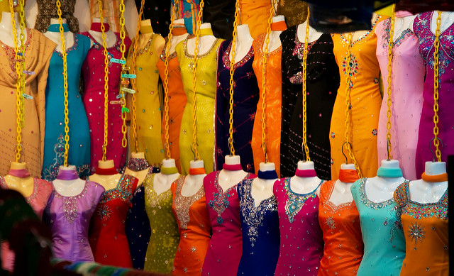 Shopping Adventures in India | Hindi Language Blog