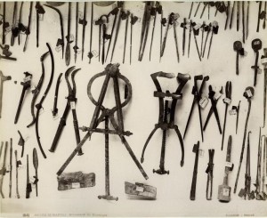 Roman Surgery Tools. Courtesy of WikiCommons.