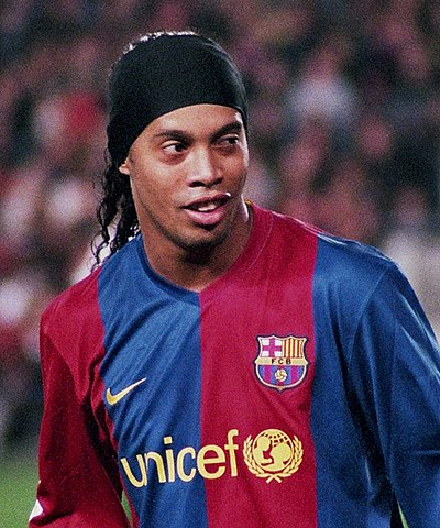 Ronaldinho - A Dica do Dia, Brazilian Culture - Rio & Learn