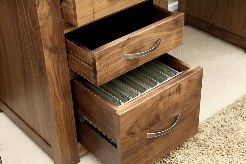 desk_drawer
