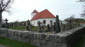 Church from 1752 and cemetery