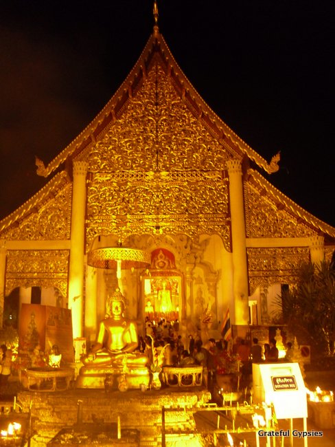 Outside of a Chiang Mai temple on Makha Bucha.